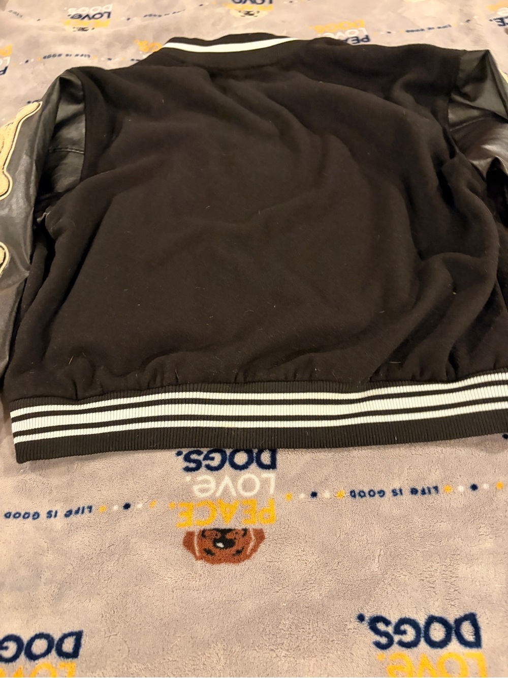 Aelfric Eden Men’s Medium Black and Cream Varsity Bomber Jacket - Picture 7 of 8